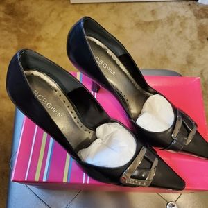 BCBG SHOES